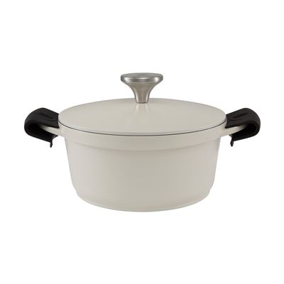 Cast Lite Non-Stick Casserole 20cm/2.4L Ecru